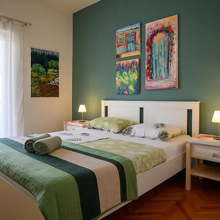 Apartment Green Holiday