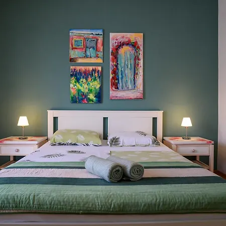 Green Holiday Apartman *